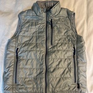 Girls vineyard vines vest size 8-10